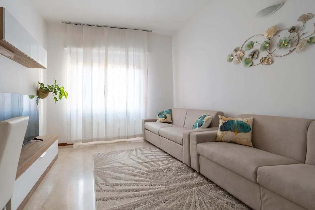 San Siro Big House Wifi Netflix Free Parking Lejlighed Milano